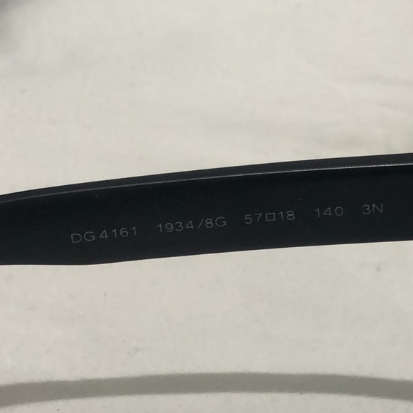 Dolce and Gabanna sunglasses - Picture 5 of 7